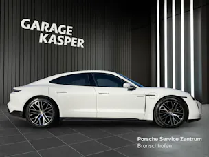 Porsche Taycan Turbo S