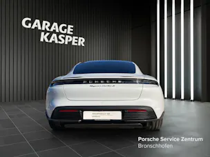 Porsche Taycan Turbo S