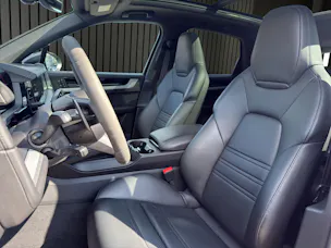 PORSCHE Cayenne E-Hybrid 3.0 V6 E-Hybrid