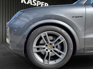 PORSCHE Cayenne E-Hybrid 3.0 V6 E-Hybrid
