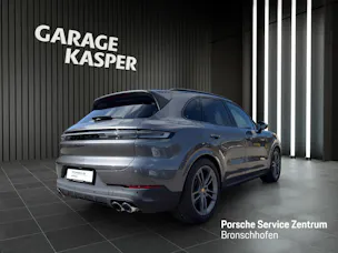 PORSCHE Cayenne E-Hybrid 3.0 V6 E-Hybrid
