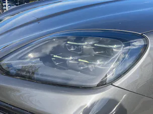 PORSCHE Cayenne E-Hybrid 3.0 V6 E-Hybrid