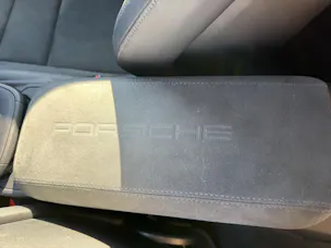 Porsche 911 Carrera GTS PDK