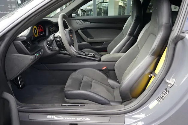 Porsche 911 Carrera GTS PDK