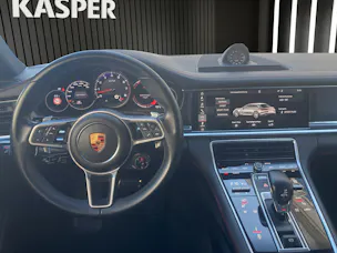 PORSCHE Panamera GTS Sport Turismo 4.0 V8