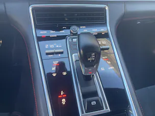 PORSCHE Panamera GTS Sport Turismo 4.0 V8