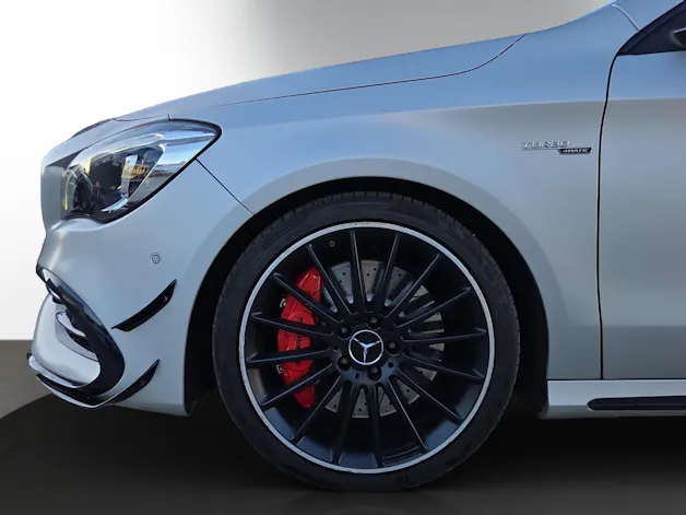 Mercedes-Benz CLA Shooting Brake 45 AMG 4Matic Speedshift