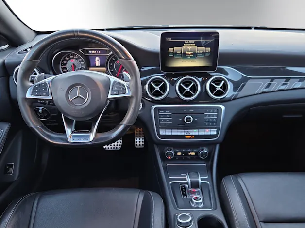 Mercedes-Benz CLA Shooting Brake 45 AMG 4Matic Speedshift