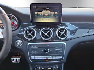 Mercedes-Benz CLA Shooting Brake 45 AMG 4Matic Speedshift
