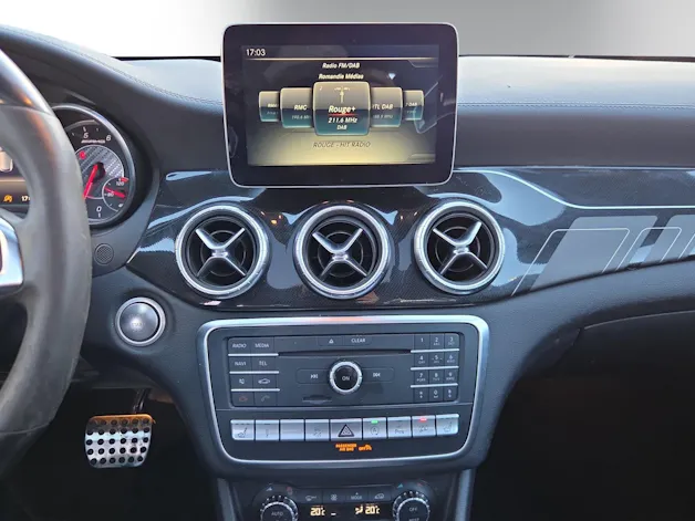 Mercedes-Benz CLA Shooting Brake 45 AMG 4Matic Speedshift