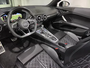 Audi TT Roadster 2.0 TFSI S-Line quattro S-Tronic