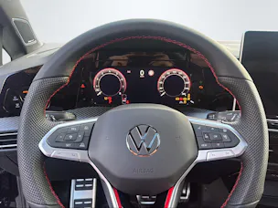 VW Golf VIII 2.0 TSI GTI DSG