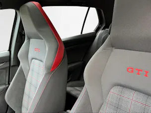 VW Golf VIII 2.0 TSI GTI DSG