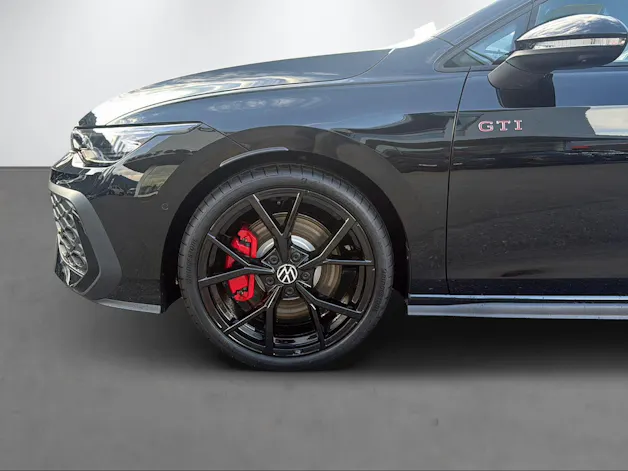 VW Golf VIII 2.0 TSI GTI DSG