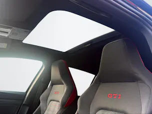 VW Golf VIII 2.0 TSI GTI DSG
