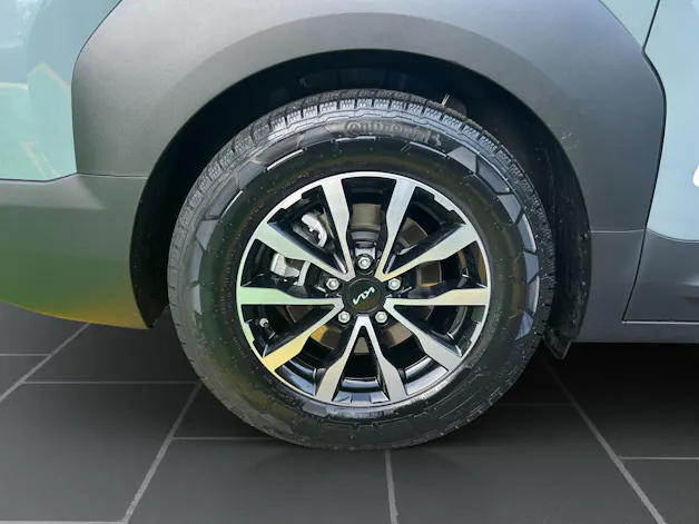 Kia PV5 71.2 kWh Plus Passanger