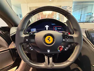 Ferrari Roma 3.9 V8 T