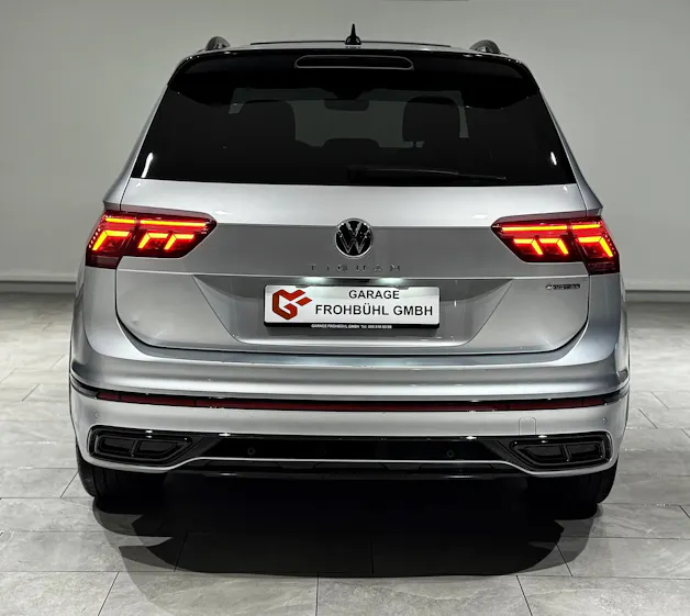 VW Tiguan 2.0TSI R-Line 4Motion DSG l 1.Hand l CH l