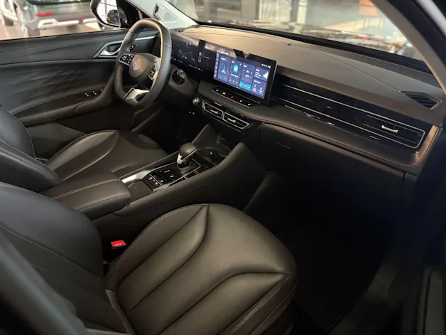 MG HS 1.5 T PHEV Luxury