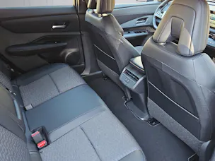 Nissan Ariya 87 kWh Advance Allrad - ab CHF 479.-