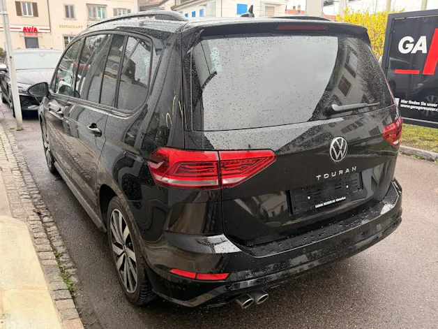 VW Touran 2.0 TDI Highline R-line *** BLACK STYLE MIT TOPAUSSTATTUNG ***
