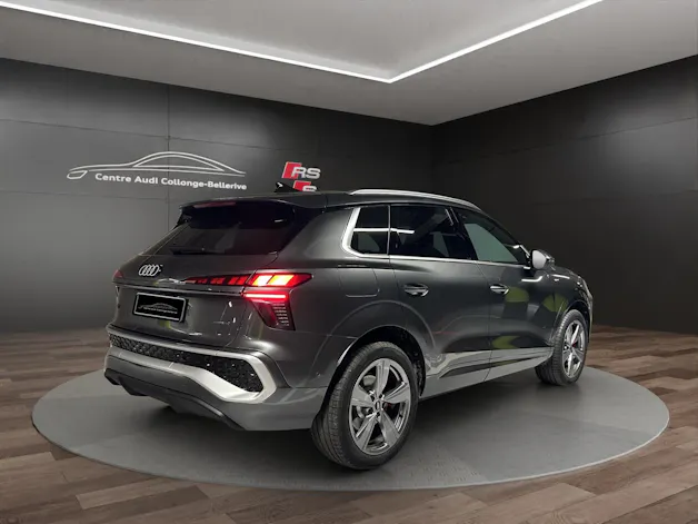 Audi Q3 SUV TFSI quattro 195 kW S tronic