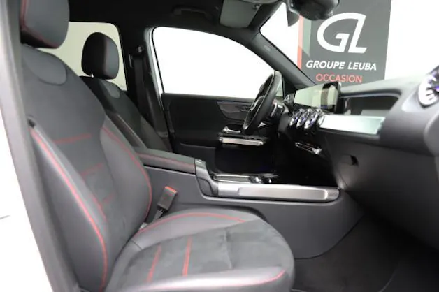 Mercedes-Benz GLB 200 7G-Tronic