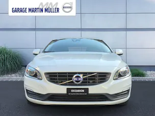 Volvo V60 2.0 D2 Kinetic S/S