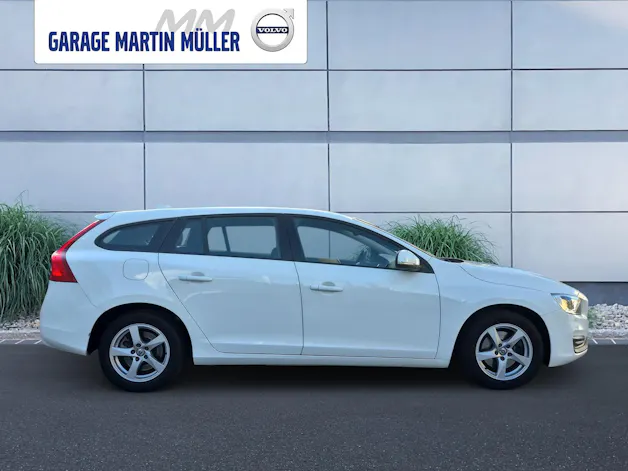 Volvo V60 2.0 D2 Kinetic S/S