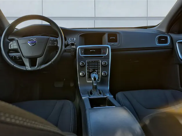 Volvo V60 2.0 D2 Kinetic S/S