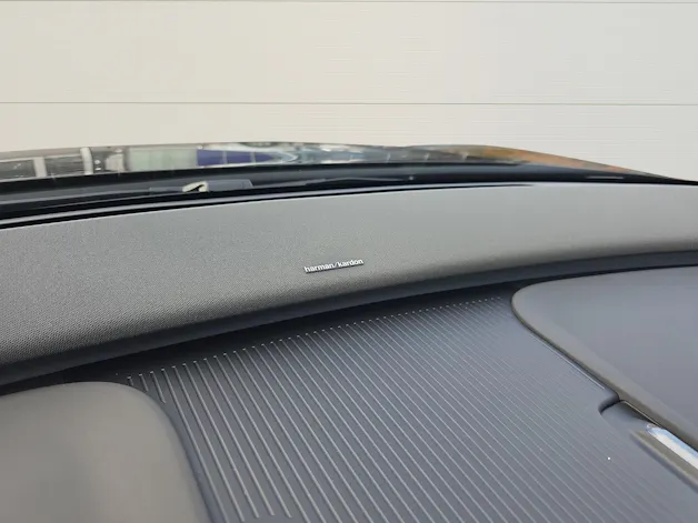 Volvo EX30 CC E60 Twin Performance AWD