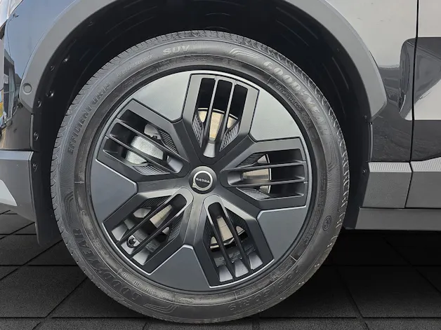 Volvo EX30 CC E60 Twin Performance AWD