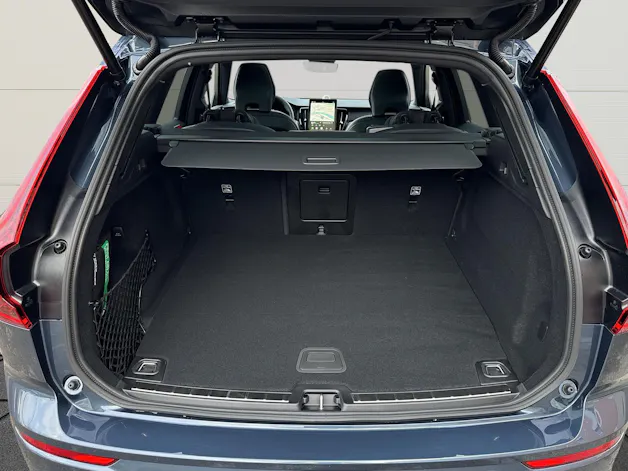 Volvo XC60 2.0 T6 TE Black Edition eAWD