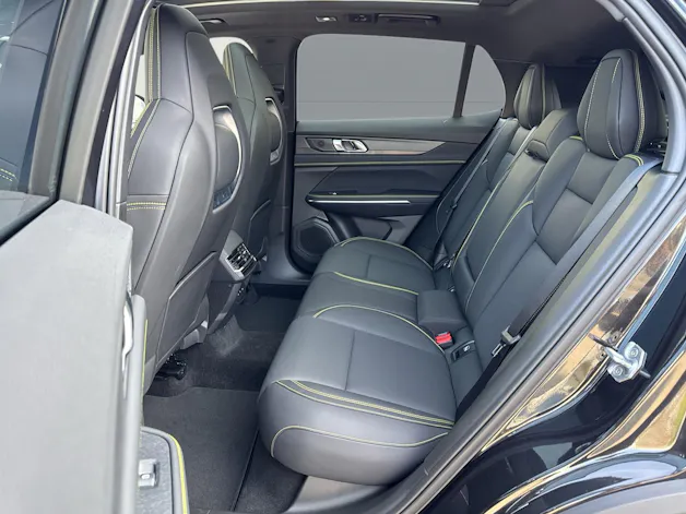 Lynk & Co 01 1.5 PHEV More