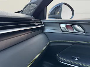 Lynk & Co 01 1.5 PHEV More