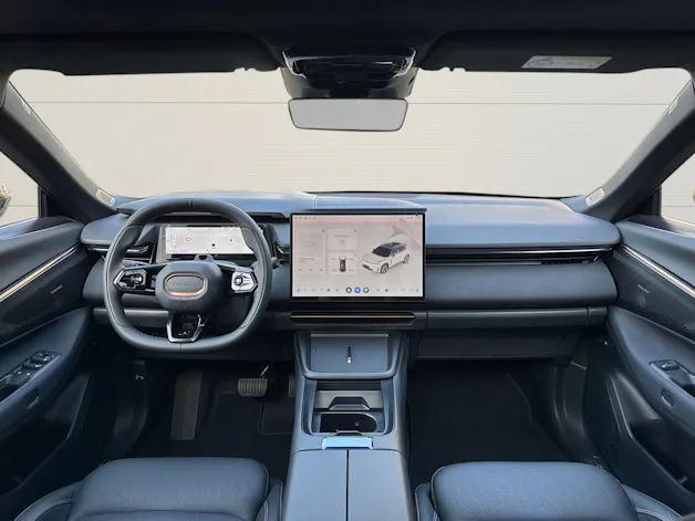 Lynk & Co 08 1.5 PHEV More