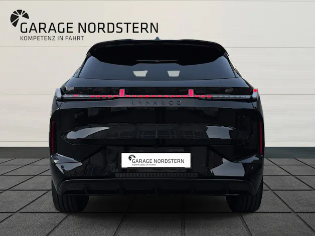 Lynk & Co 08 1.5 PHEV More