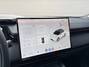 Lynk & Co 08 1.5 PHEV More
