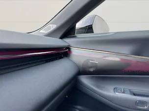 Lynk & Co 08 1.5 PHEV More