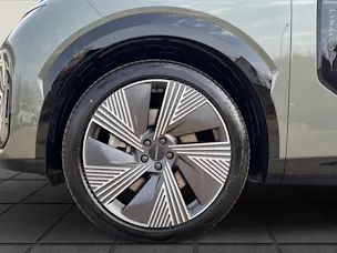 Lynk & Co 08 1.5 PHEV More