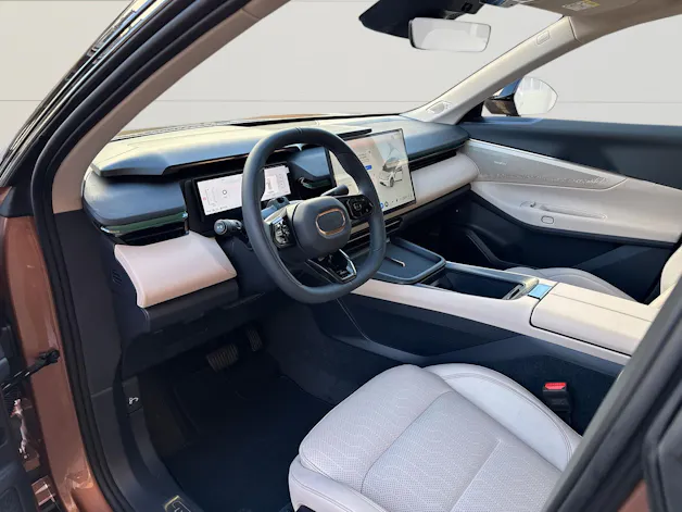 Lynk & Co 08 1.5 PHEV More