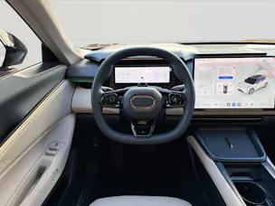 Lynk & Co 08 1.5 PHEV More