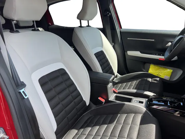 Citroën e-C3 Aircross Max
