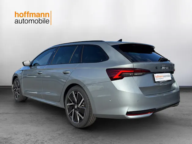 SKODA Octavia Combi 2.0 TSI DSG Dynamic 4x4