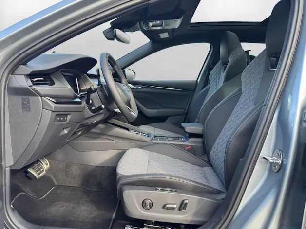 SKODA Octavia Combi 2.0 TSI DSG Dynamic 4x4