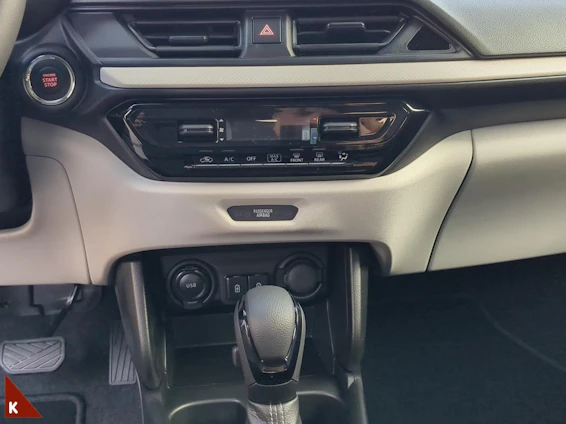 image du véhicule 14 image du véhicule 14