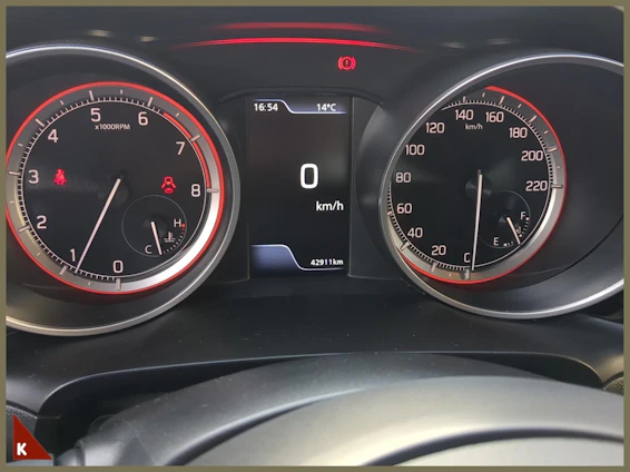 image du véhicule 10 image du véhicule 10