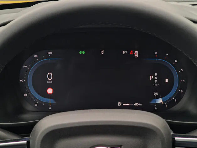 Volvo XC40 2.0 B4 MH Plus Dark