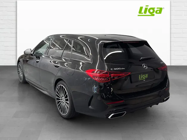 Mercedes-Benz C 300 de AMG Line 4Matic