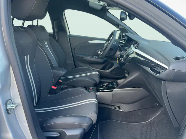 Opel Corsa 1.2 T Hybrid Viva